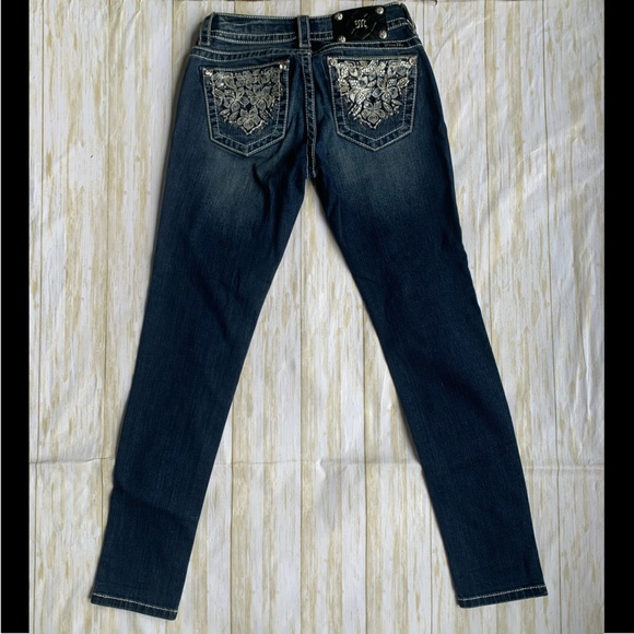 Miss Me Jeans Signature Cuffed Skinny Embellished Pockets Women’s 26 (1/2) - Picture 2 of 5
